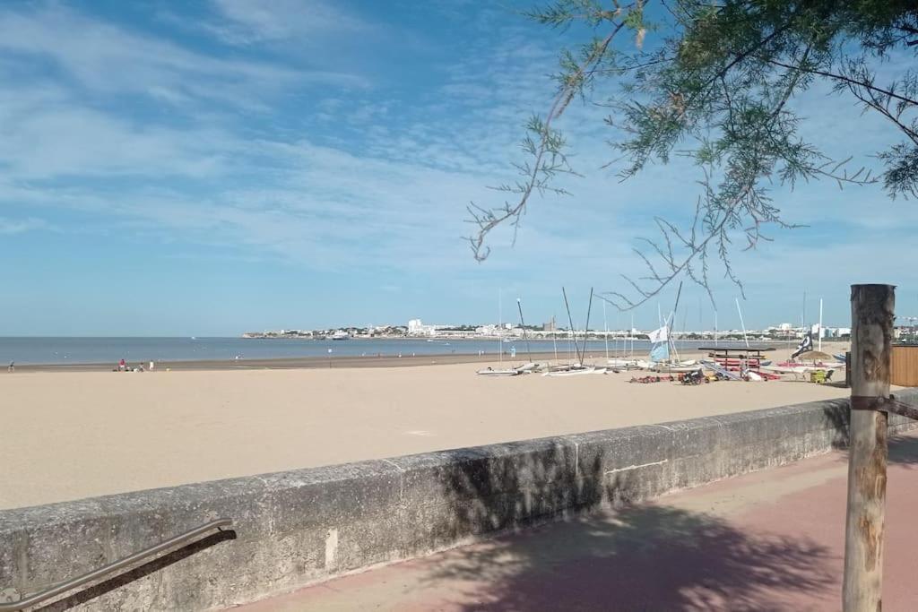 400M De La Plage Maison 3 Chambres Avec Jardin Saint-Georges-de-Didonne Exterior foto
